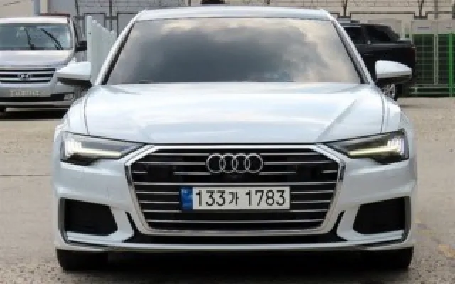 인천중고차할부조건 A6 (C8) 40 TDI 프리미엄 매물 사진 17 - 2023/06 61,629km