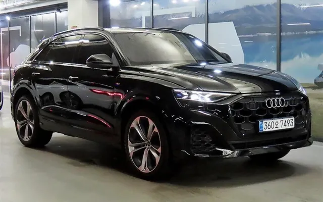 인천중고차할부조건 Q8 55 TFSI 콰트로 프리미엄 매물 사진 14 - 2026/04 2,174km