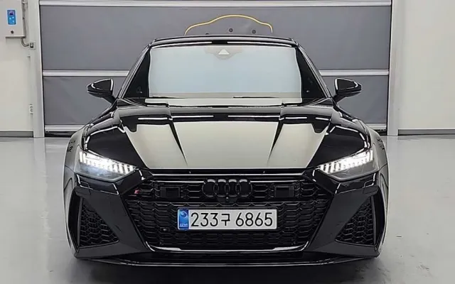 인천중고차할부조건 RS7 (4K) 4.0 TFSI  콰트로 퍼포먼스 매물 사진 8 - 2025/09 9,792km